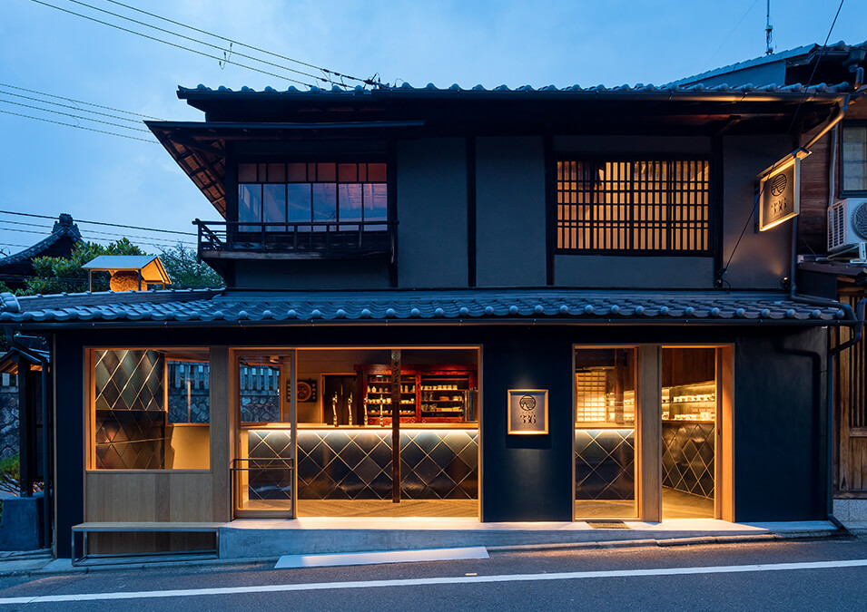 Local SAKE and BEER Stand 336